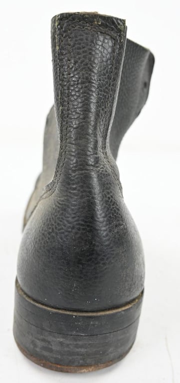 British WW2 Signel Ammo Boot