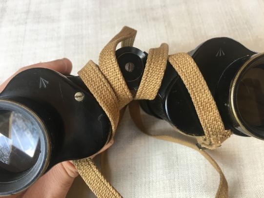 British Binocular Case and Binoculars -1939-