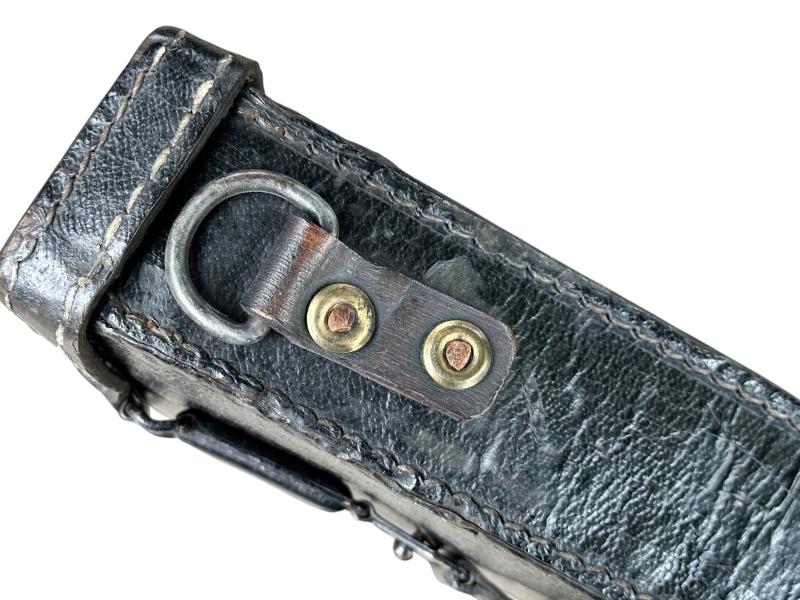 Wehrmacht 'Messdreieck 34' in Carrying Pouch