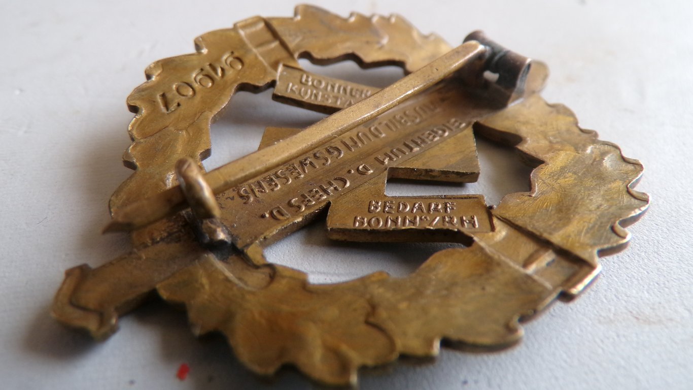 SA Sports Badge in Bronze 2nd Model 1935-1938