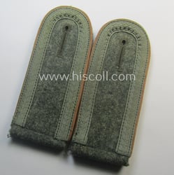 Superb, pair of WH (Heeres) NCO-type shoulderstraps: 'Uffz....