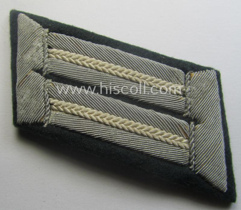 Pair of WH (Heeres) officers'-pattern collar-tabs (ie. 'Kragenspiegel für Offiziere') as piped in the white- (ie. 'weisser'-) coloured branchcolour as was intended for an: 'Offizier der Infanterie-Trpn.'