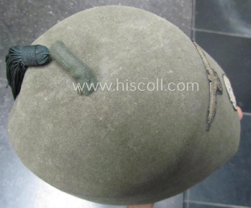 Superb - and rarely found! - field-grey-coloured and/or woolen-based: Waffen-SS 'Fez' (being a 'virtually mint- ie. unissued' example having a neat - and fully matching! - set of silver-grey-coloured 'BeVo'-insignia, originally-attached)