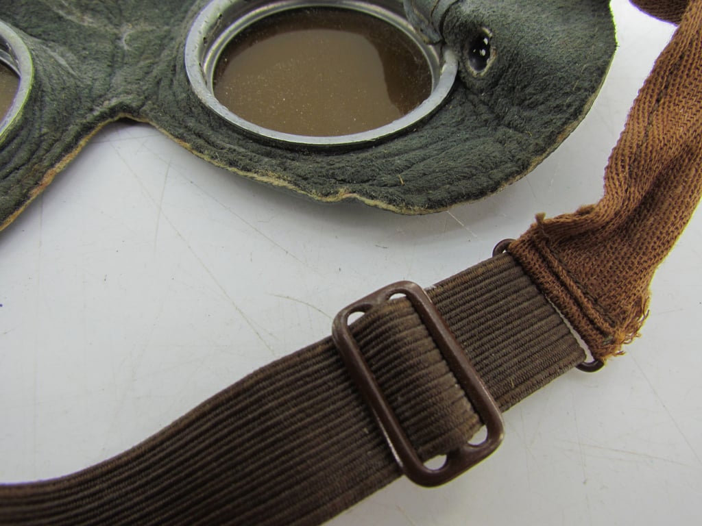 Wehrmacht leather ( Gebirgsjäger ) Protective Goggles