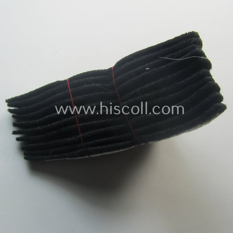 WH (Luftwaffe) cap-eagle (being a 'standard-issue'-pattern example that is executed onto a black-coloured background and that was as such intended for usage on the black-coloured work- ie. 'HG'-related side-caps ie. 'Schiffchen')