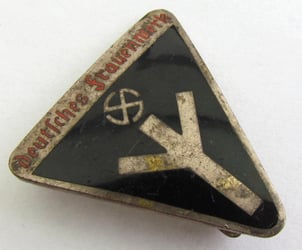 'NS-Frauenschaft'-membership-badge RZM M1/153