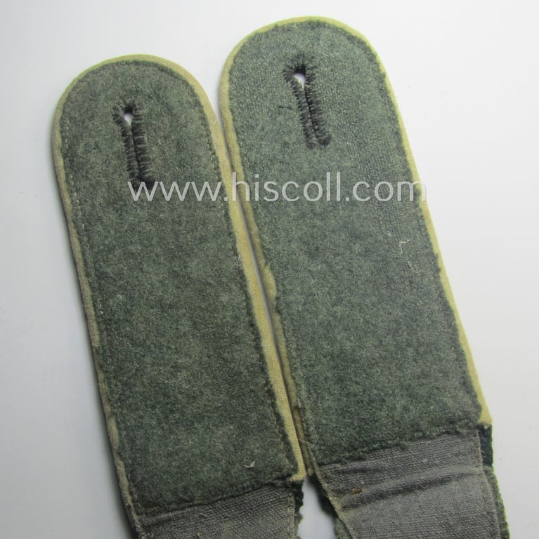 Truly used - matching, moth-damaged but nevertheless rarely encountered! - pair of WH (Heeres), early-war-period (ie. 'M36 o. M40'-pattern styled-) EM-type shoulderstraps as intended for a: 'Soldat eines Inf.-Rgts. der “Grossdeutschland”-Div.'