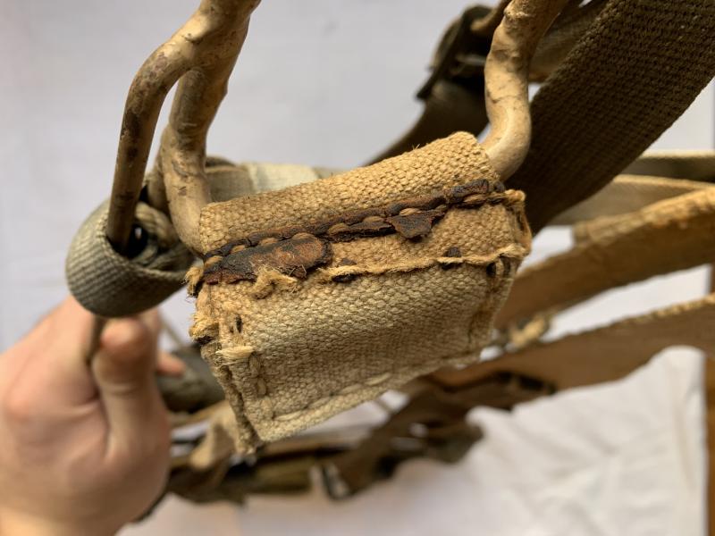 German Late-War 'Tragegestell' -1944-