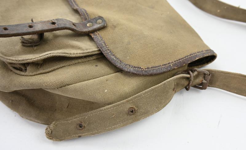 German Luftwaffe Flak-Helferin Pouch