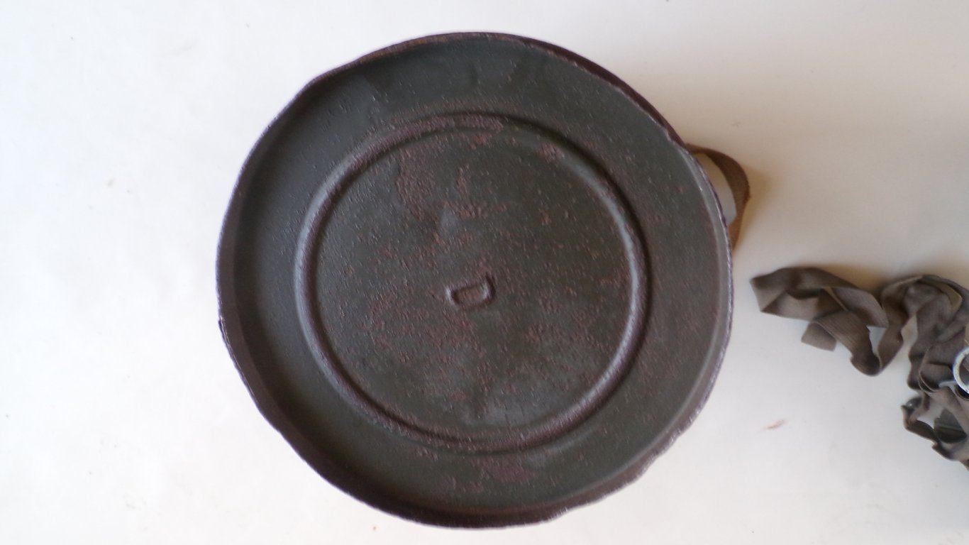 WWII German M38 Gas Mask Set Matching Numbers