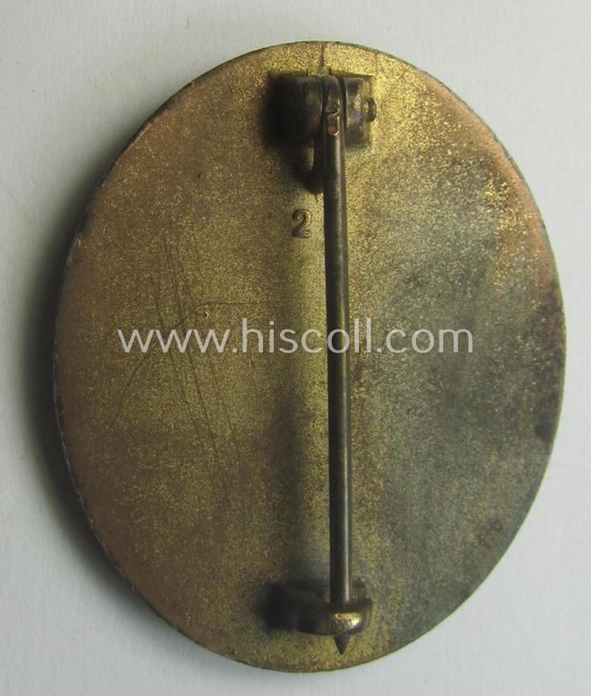 Zinc- (ie. 'Feinzink'-) based and/or clearly maker- (ie. '26'-) marked example of a 'Verwundeten-Abzeichen in Gold' (ie. golden-class wound-badge) as was produced by the maker: 'B.H. Mayer's Kunstprägeanstalt'