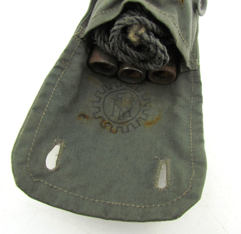 Shelter Quarter Equipment (Zeltbahn Ausrüstung) with "Teno" Stamp