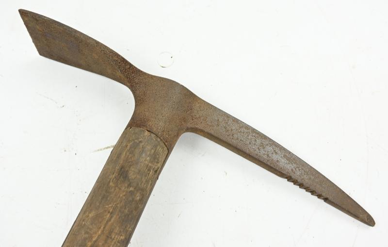 German WH large GBJ Pick Axe