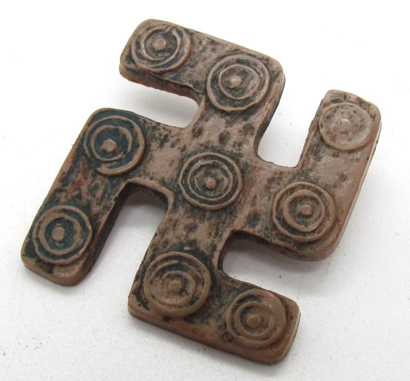 Winterhilfswerk ( WHW ) Badge – “Langobardisch, Klethen Kreis Stade” (500 AD)