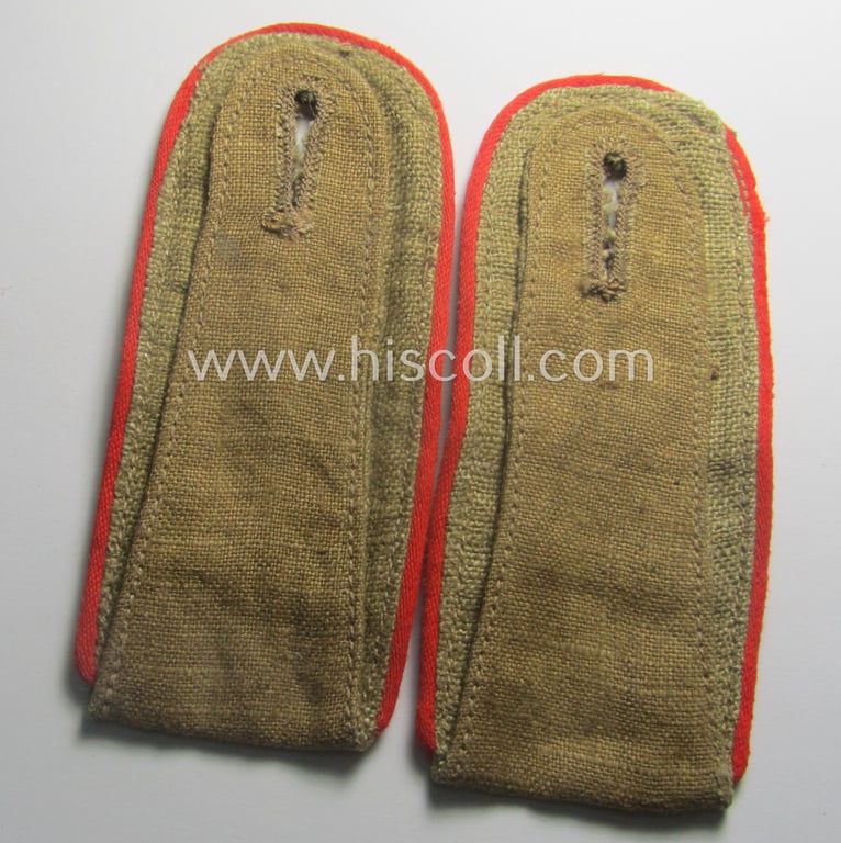 Pair of WH (Luftwaffe) 'tropical-styled', EM-type shoulderstraps: 'Soldat der Flak-Artillerie-Trpn.'