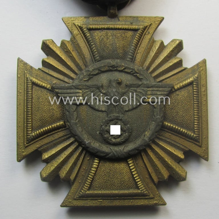 'N.S.D.A.P. Dienstauszeichnung in Bronze' (ie. '3. Stufe für 10 Jahre t. D.') being a non-maker-marked example that comes stored in its typical two-pieced (and/or: 'RzM M1/52'-marked)  etui as issued