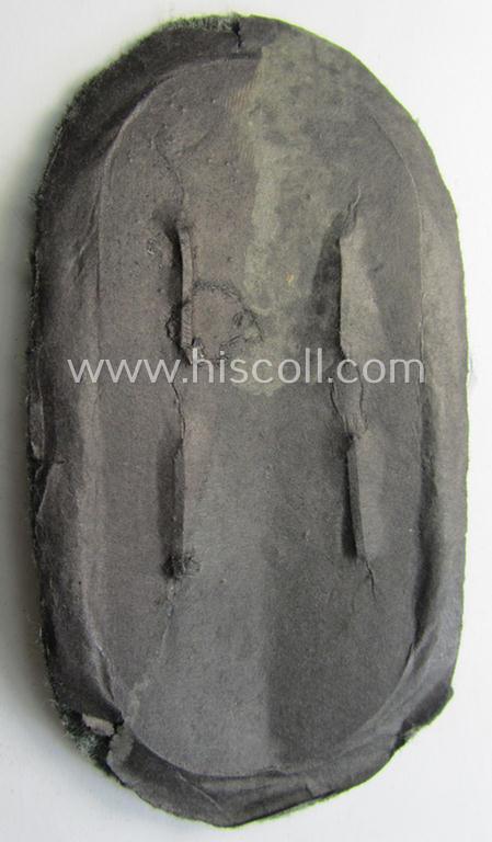 Superb - and fairly scarcely encountered! - example of a WH (Heeres ie. Waffen-SS) 'Demjansk'-campaign-shield as executed in typical magnetic metal (ie. so-called: 'Eisenblech') and that comes in an overall very nice- ie. fully untouched, conditi...