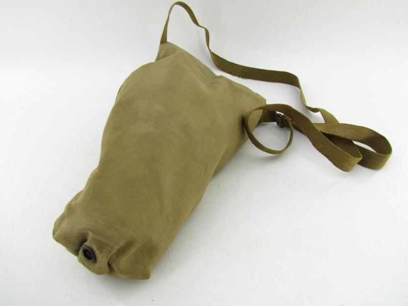 US Army M1A2 Noncombatant Gas Mask with Bag