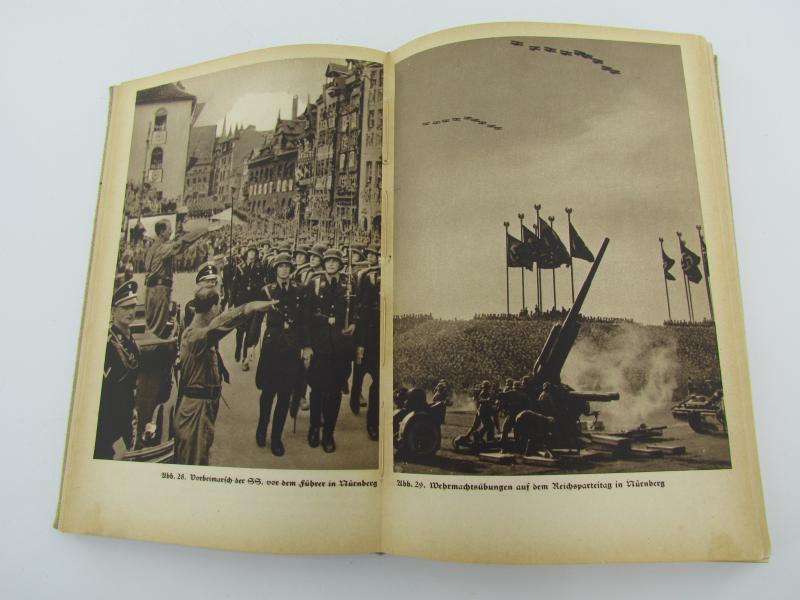 Book : Spaten und Ähre (1937)