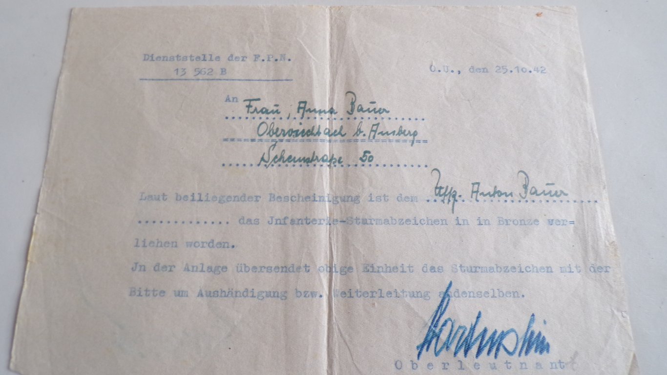 Large grouping of a Obergefr. 5.Inf Rgt 41 mot 2/3