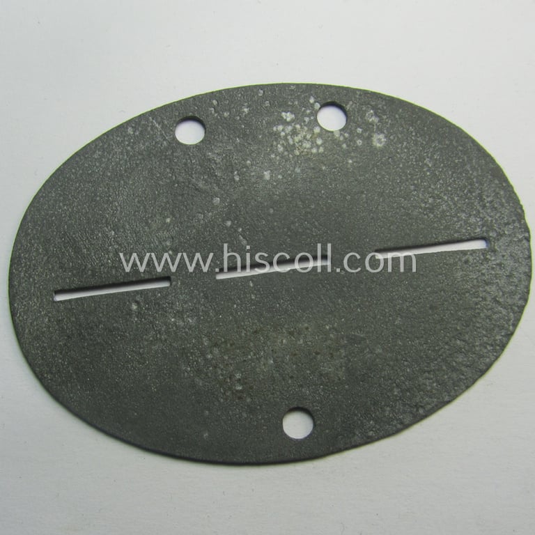 Zinc-based, WH (LW) ie. 'Flieger'-related ID-disc bearing the clearly stamped unit-designation that simply reads: 'Rek.Kp./Flg.Ers.Btl.X.II'