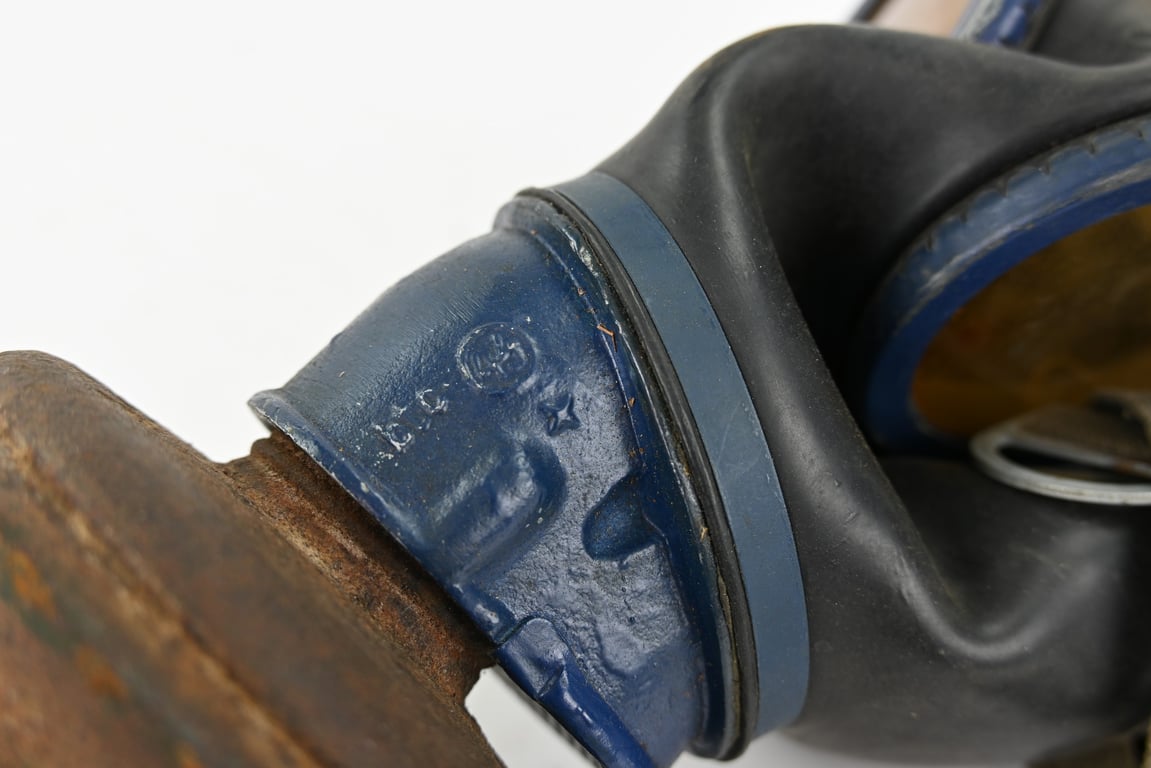 German WH M31 Tropical Gasmask Cannister