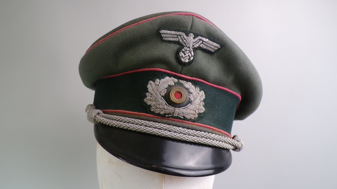 Named Heer Officers Panzer Schirmmutze