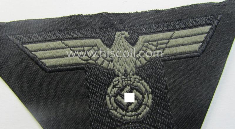 WH (Heeres) so-called: 'T-shaped'- (ie. 'M42-pattern'-) cap-eagle/cocarde (ie. cap-trapezoid) as was specifically produced for usage on the (impopular) black-coloured, 'M-42'-model 'Panzer'-side-caps (ie. 'Schiffchen')