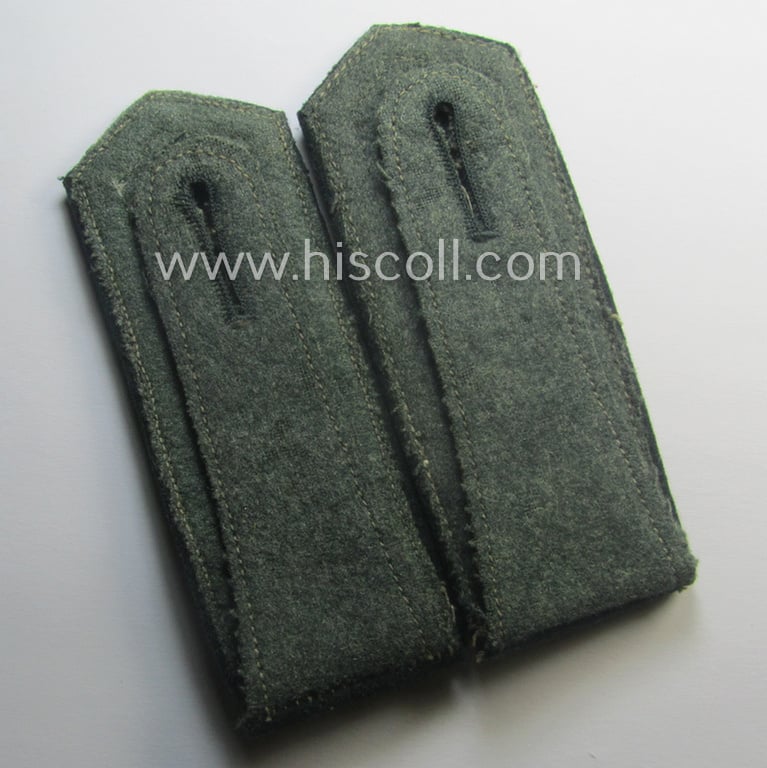 Pair of WH (Heeres) NCO-type (ie. 'M36- o. M40'-pattern- and/or 'pointed-styled'), neatly 'cyphered' shoulderstraps as was intended for usage by a: 'Feldwebel des Panzerjäger-Abtlgs. 3'