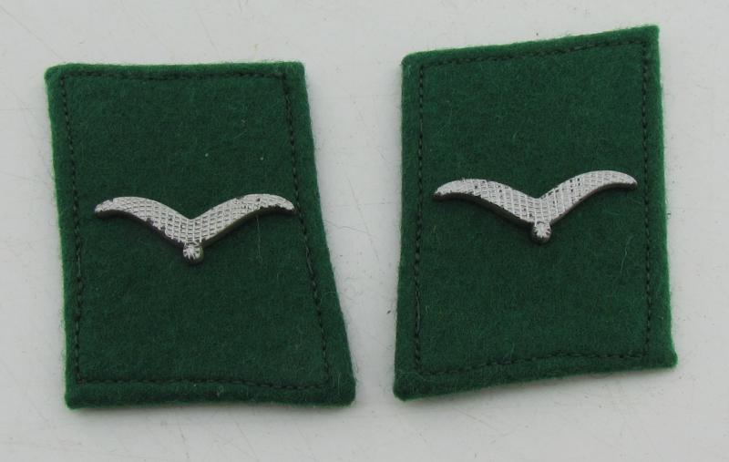 Luftwaffe Field Division 'Flieger' collar tabs