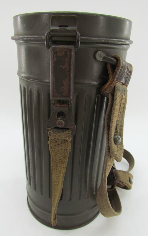Wehrmacht Gas Mask Cannister , Complete Set -1938