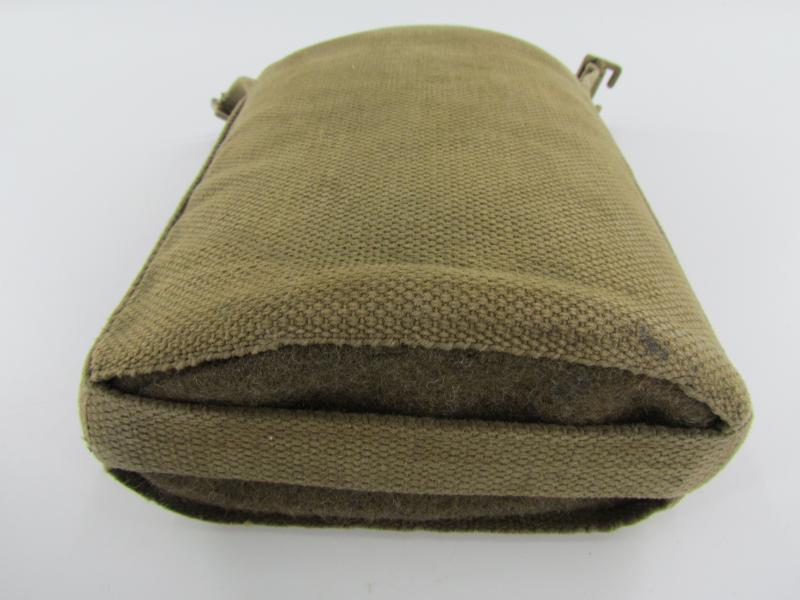 British WWII Canteen ( Blancoed )