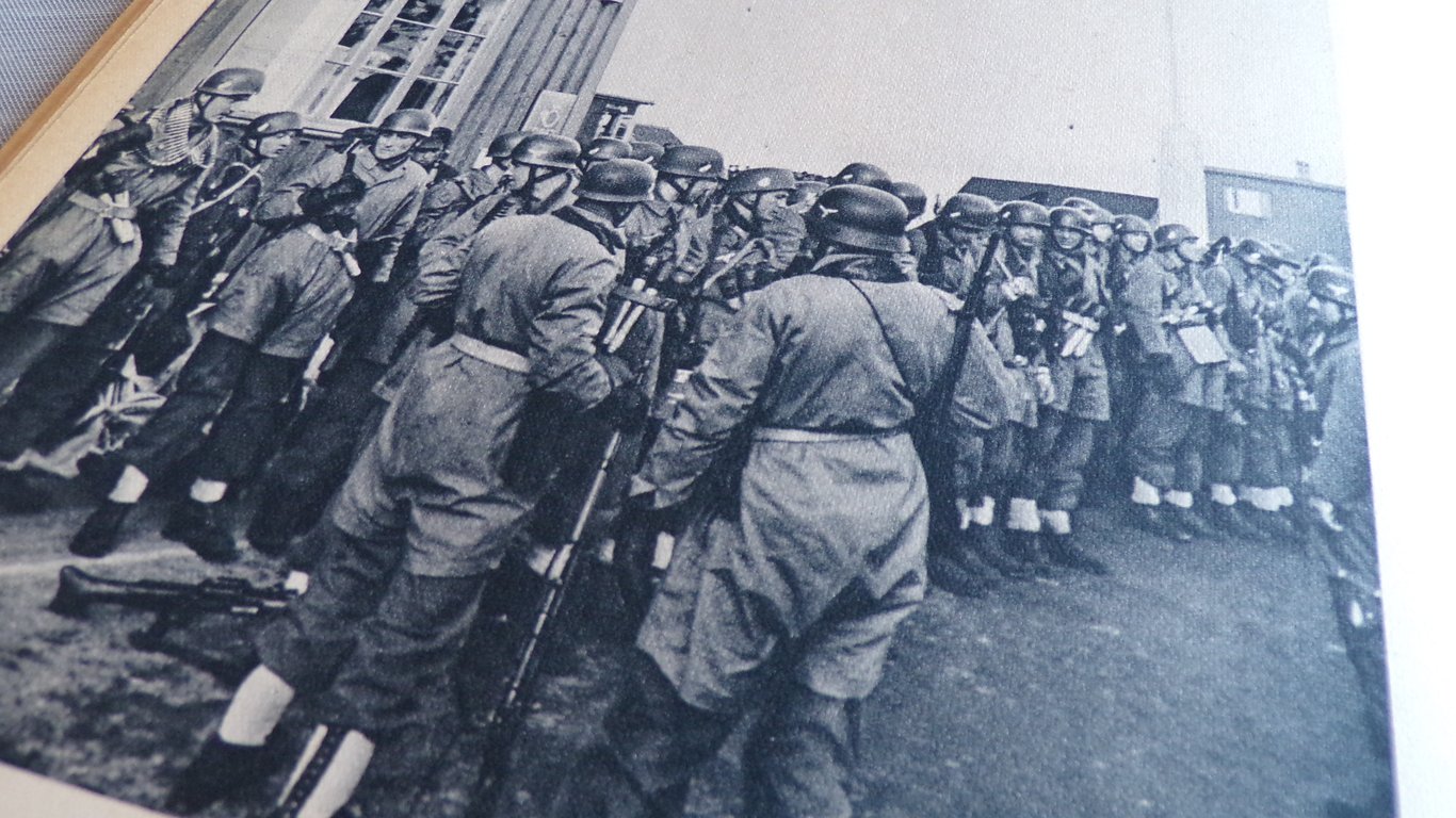 Photo Book "Narvik im Bild" (1941) – First Edition