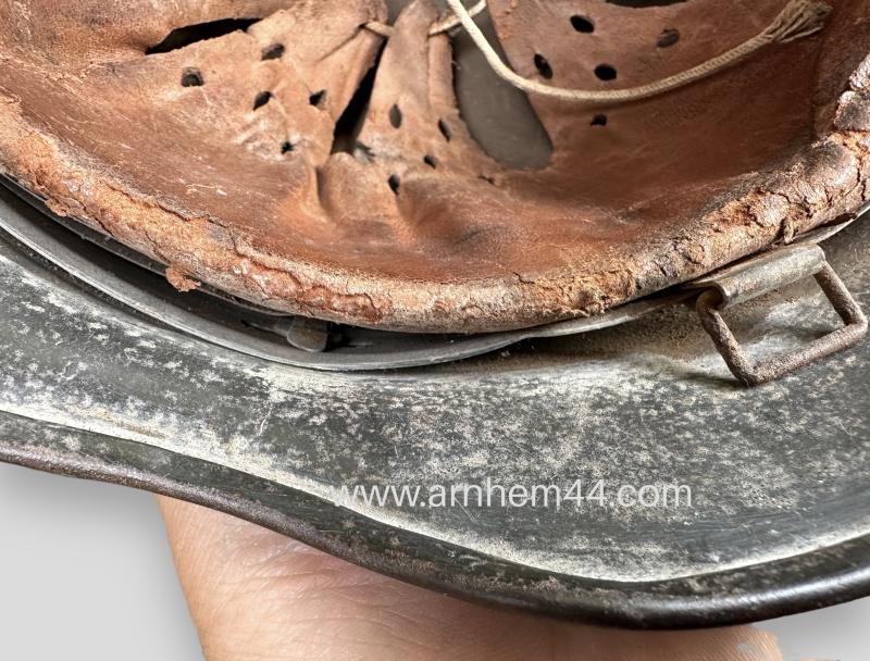 WH Single Decal 'Whitewash' Helmet