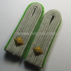 Minimally used- and/or worn, fully matching pair of...