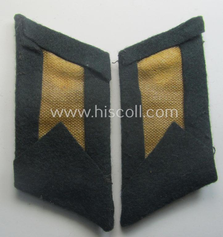 Pair of WH (Heeres) officers-collar-patches (ie. 'Kragenspiegel') for an: 'Offiz. der Panzer o. Pz-Jäger-Trpn.'