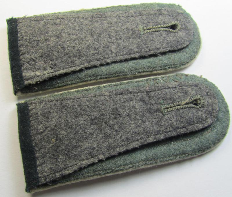 Attractive - and fully matching! - pair of WH (Heeres), early-war-period- (ie. 'M36'- ie. 'M40'-pattern) NCO-type shoulderstraps as was intended for usage by a: 'Feldwebel eines Infanterie-Regiments'