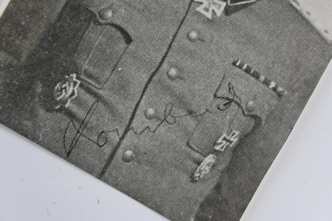 Signature of Waffen-SS Knight's Cross recipient 'Gustav Lombard'