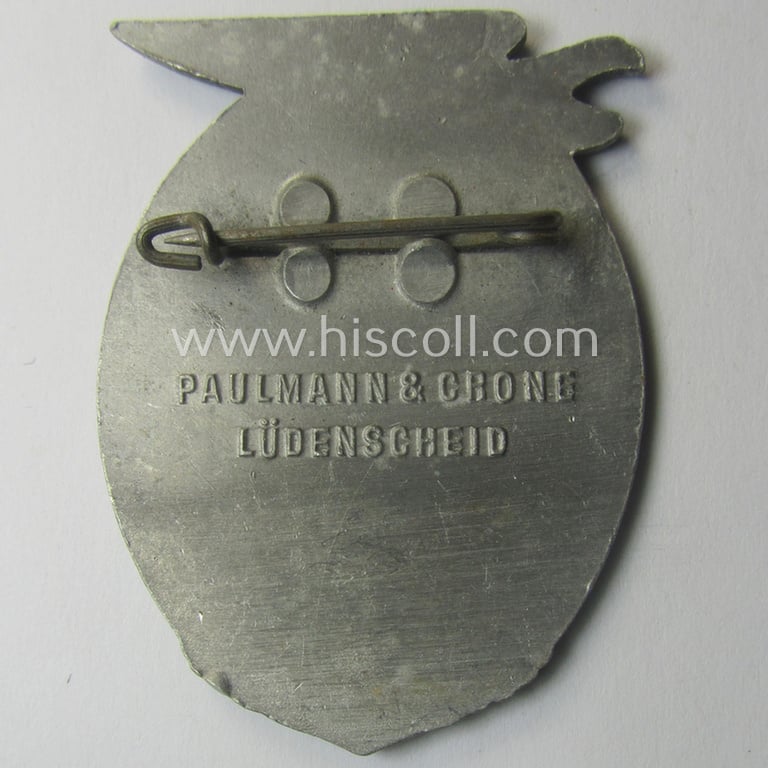 Commemorative, SA- (ie. 'Sturmabteilungen'-) related 'tinnie' depicting an illustration of 3 'SA-Mitglieder' and typical 'Reichsadler'-device coupled with the text: '2. Nordmark-Treffen - 23.24.5.1936'