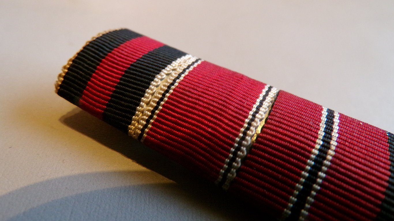 4-Place Ribbon Bar (Feldspange)