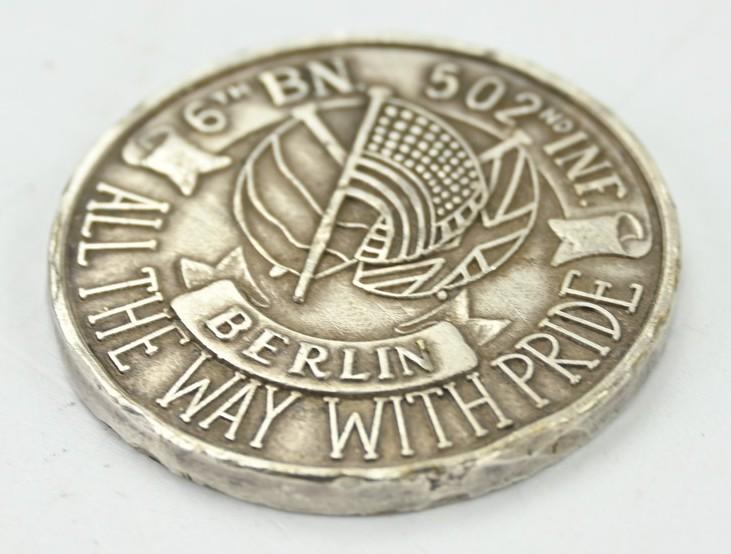 US WW2 Challange Coin 6th Battalion 502nd Infantry.