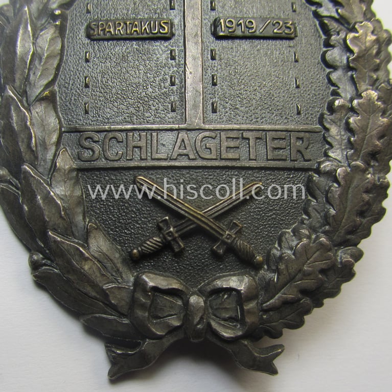 'High-quality'-produced example of a: 'Freikorps'-related award being a so-called: 'Ehrenzeichen des Schlageter-Gedächtnis Bund e.V.', showing the bars ie. 'Spangen' resp. entitled: 'Spartakus' and/or: '1919/23'