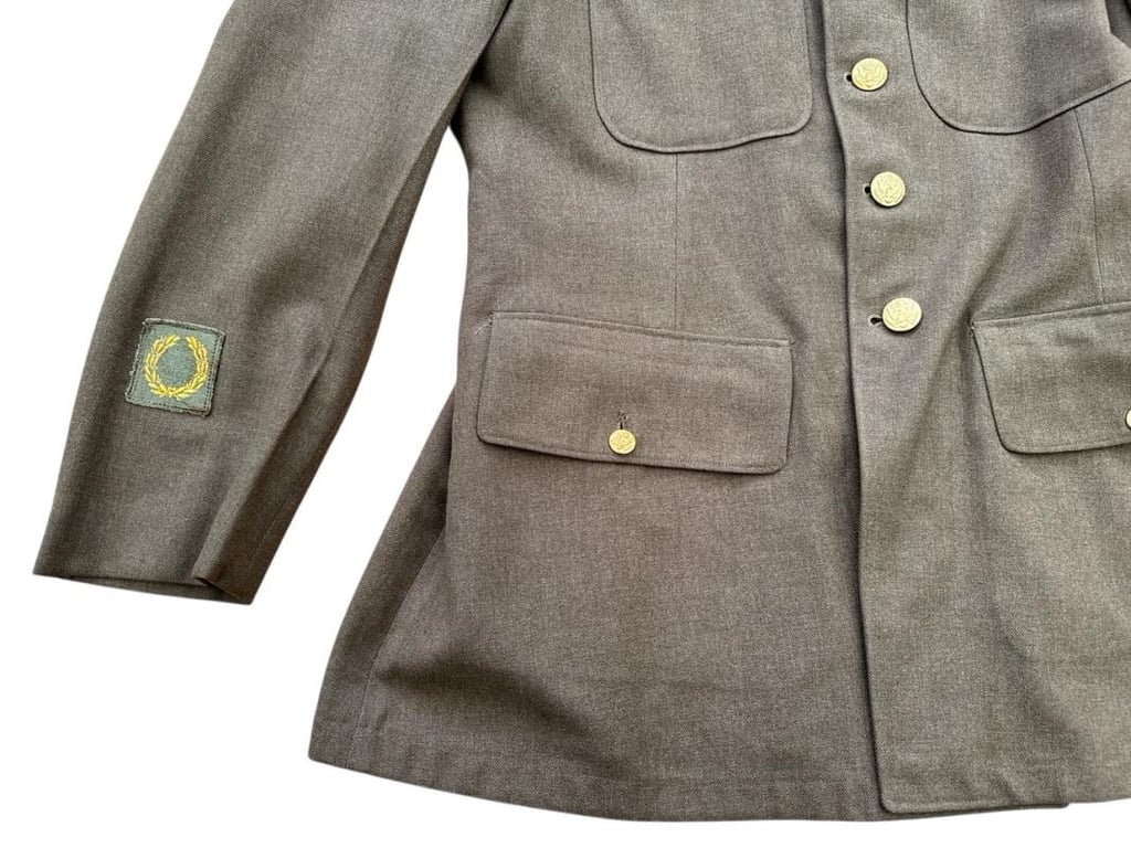 US WWII Class A Tunic Mountain Division , Trousers and Side Cap