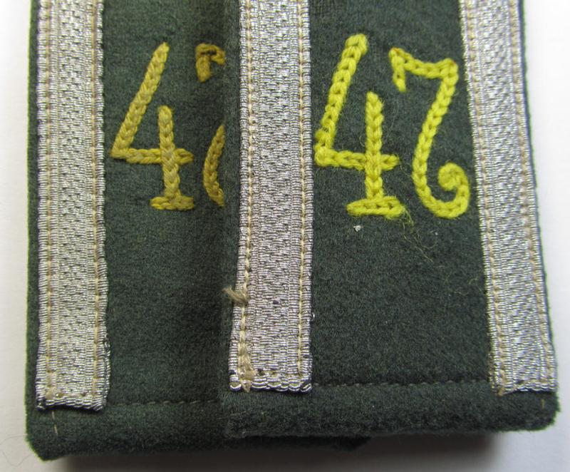 Attractive - albeit minimally mis-matched - pair of WH (Heeres), early- (ie. pre-) war-period, 'M36'-pattern (pointed-styled- and 'cyphered') so-called: NCO-type shoulderstraps as was intended for an: 'Unteroffizier des Nachrichten-Regiments 47...