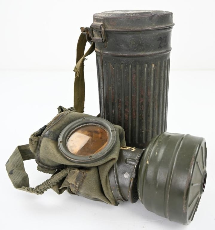 German WH M30 Gasmask & Cannister