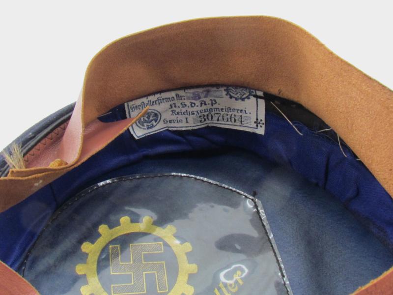 German DAF ‘Deutsche Arbeitsfront’ visor cap with RZM Label