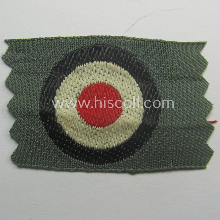 WH (Heeres) 'standard-issue'-pattern side-cap-cocarde (ie. 'Kokarde für Schiffchen-Mütze') as executed in: 'BeVo'-weave pattern