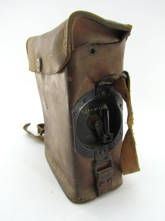 US WWII Army Signal Corps Field EE-8 Telephone