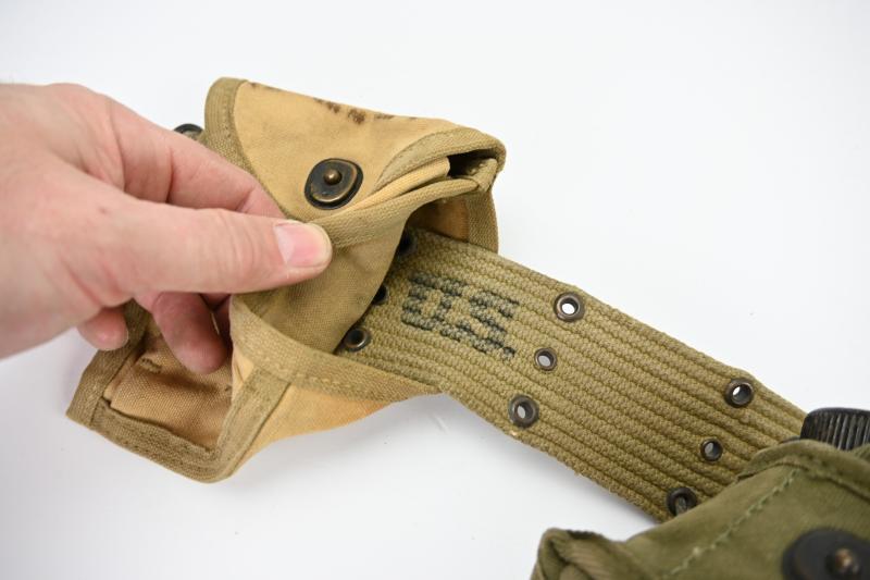 US WW2 Equipment Rig