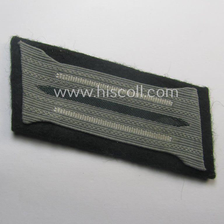 Fully matching pair of pre- (ie. early-war-) period WH (Heeres) 'M36' (ie. 'M40'-) type collar-patches (ie. 'Einheitskragenspiegel') as piped in white-coloured branchcolour as intended for usage by a: 'Soldat der Infanterie-Trpn.'